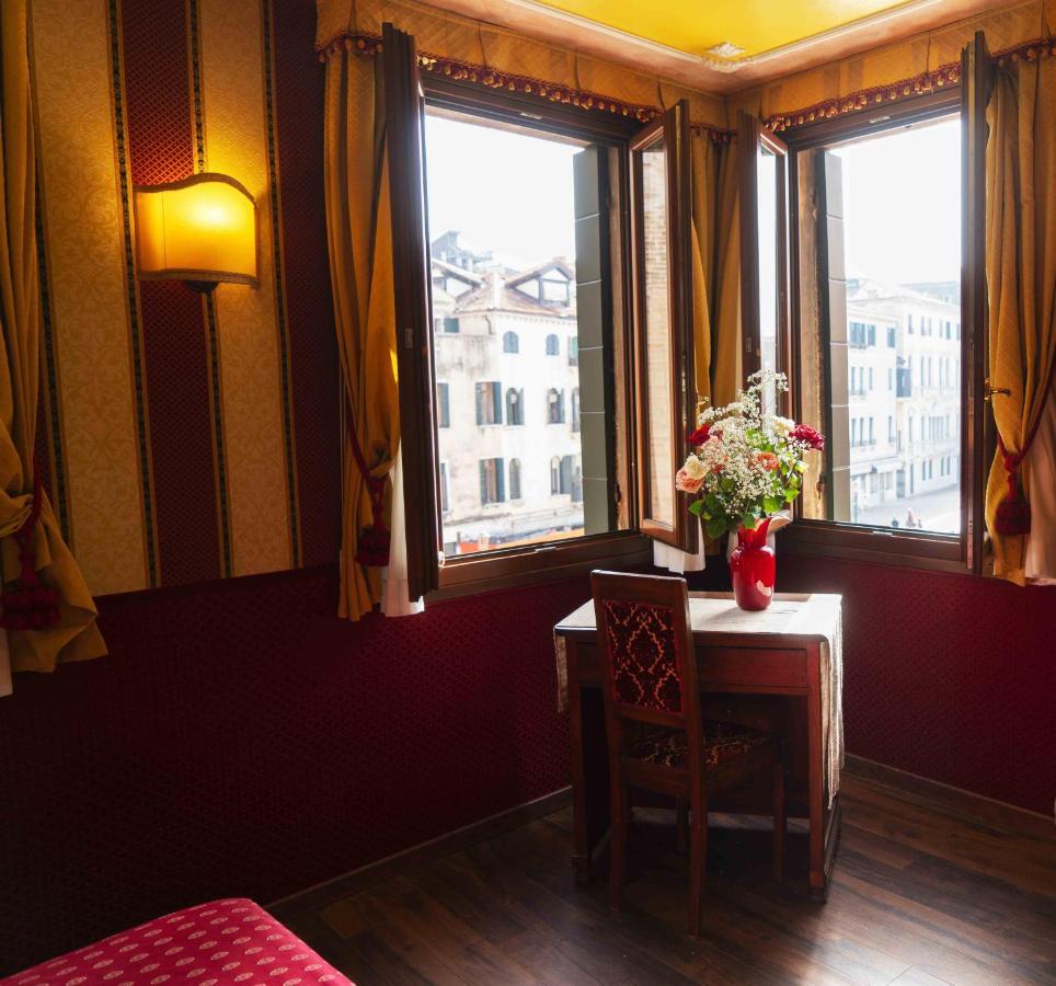Ca' Morosini 1 & 2 Hotel Venice Exterior photo