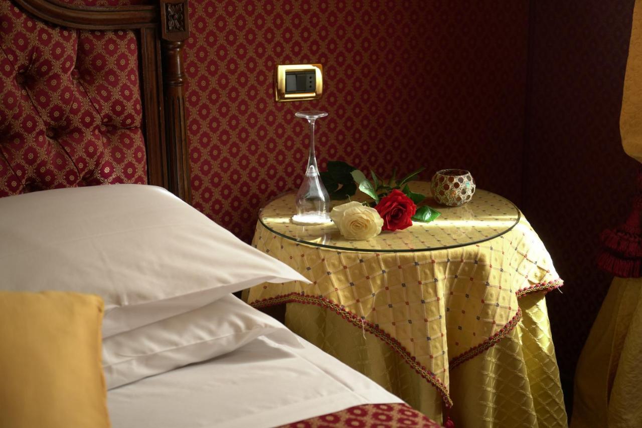 Ca' Morosini 1 & 2 Hotel Venice Exterior photo